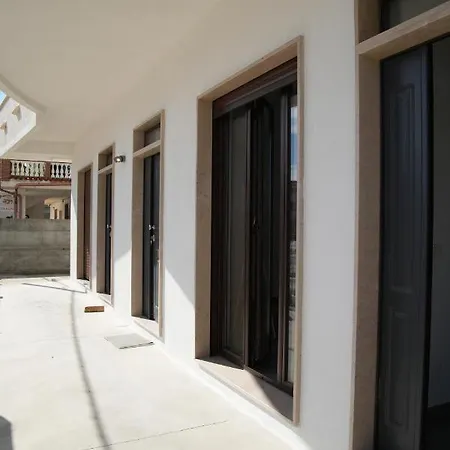 Square 5 Stairs - 50mt To The Beach * Marina di Strongoli